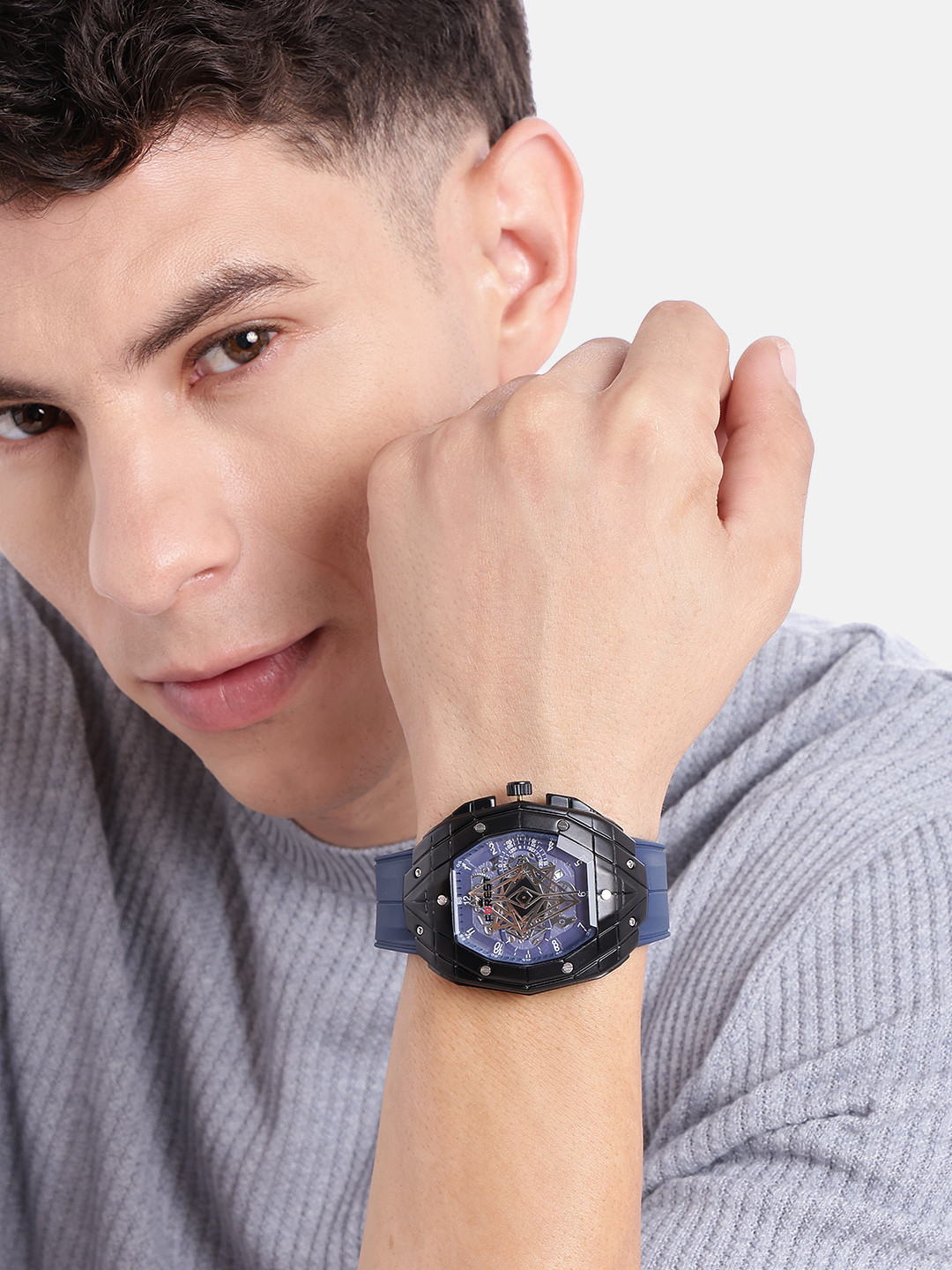 FOREST Men Patterned Dial Asymmetrical Analogue Watch FRT-745-BL