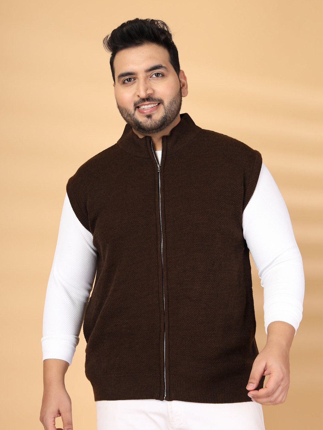 plusS Men Plus Size with Zip Detail Detail