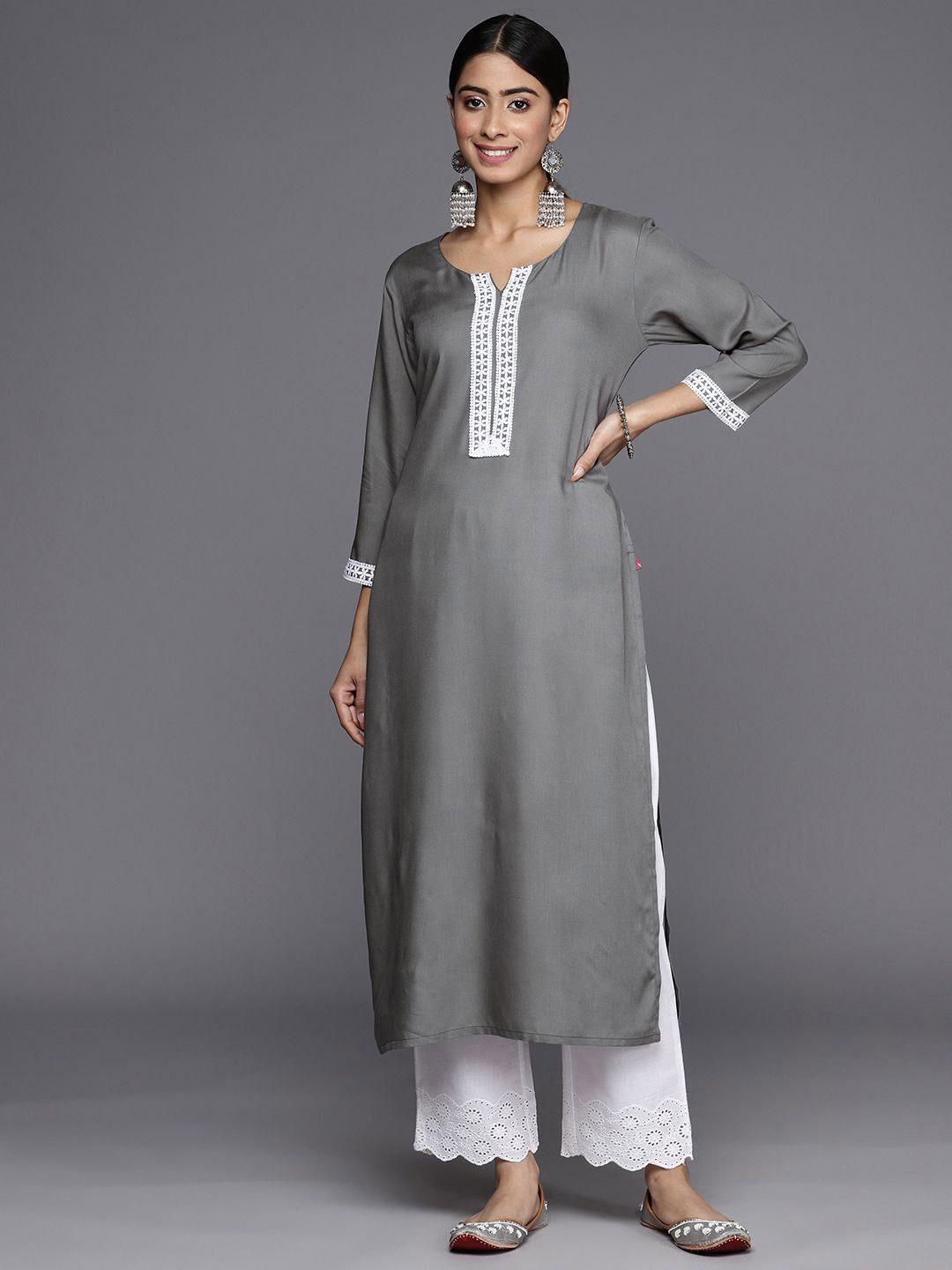 KSUT Women Grey Solid Viscose Rayon Pastels Casual Kurta