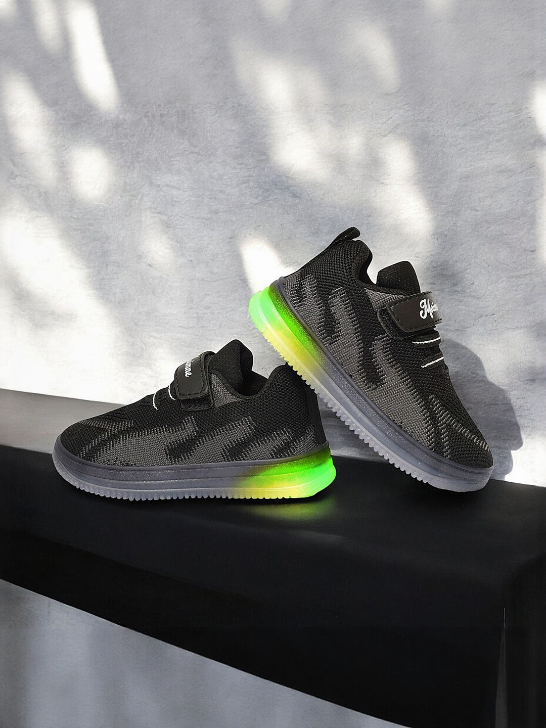 MAIMNE Unisex Kids Textured Knitted Fabric LED Sneakers