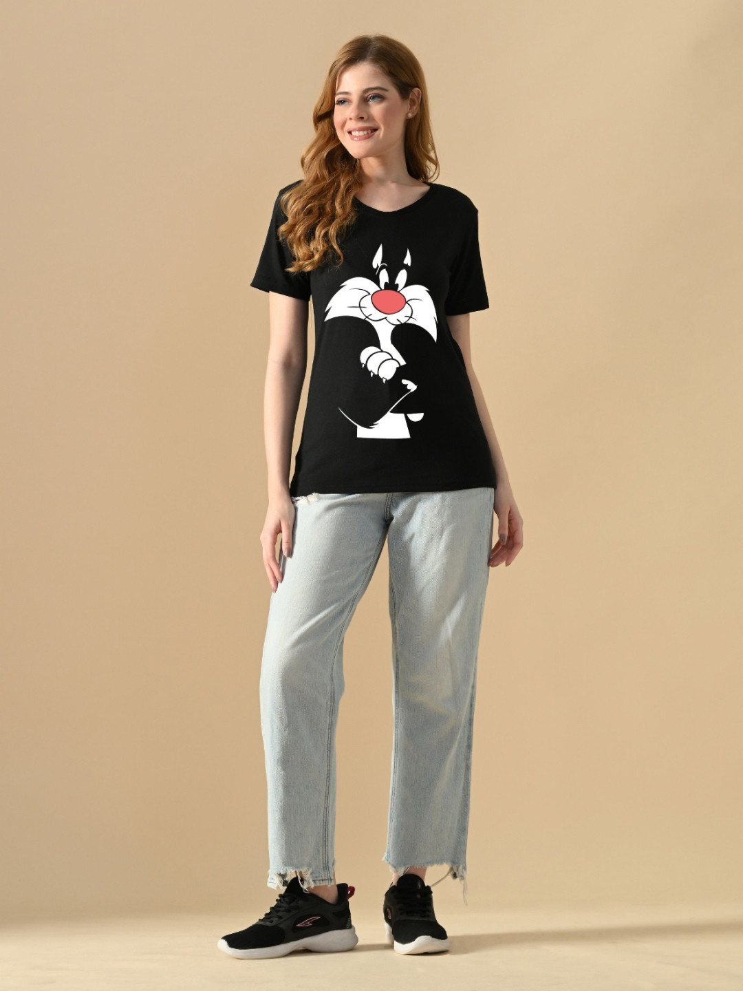 Sterio Pace Women Looney Tunes Graphic Printed Round Neck Cotton T-shirt