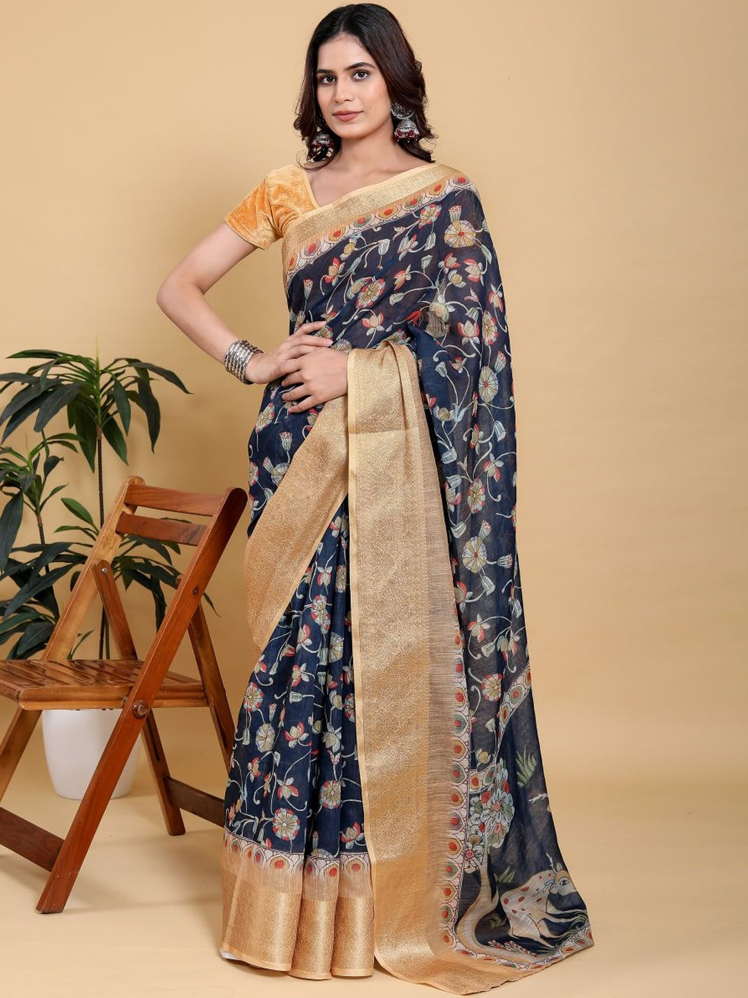Suraj pari singh Floral Woven Design Zari Pure Linen Saree With Blouse Piece