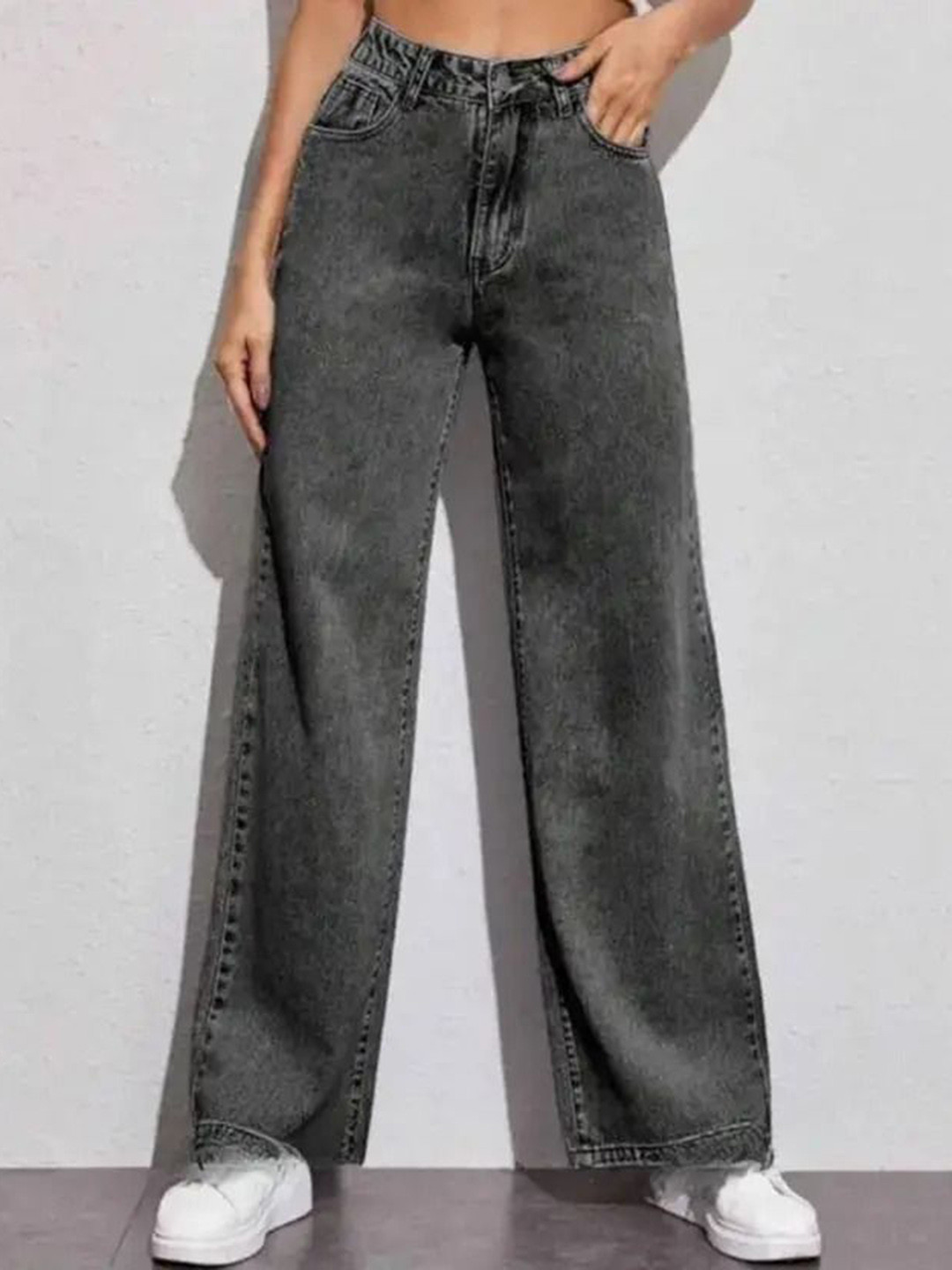 SAKIA Women Jean Relaxed Fit High-Rise Light Fade Jeans Trendy Wide-Leg Jeans Collection