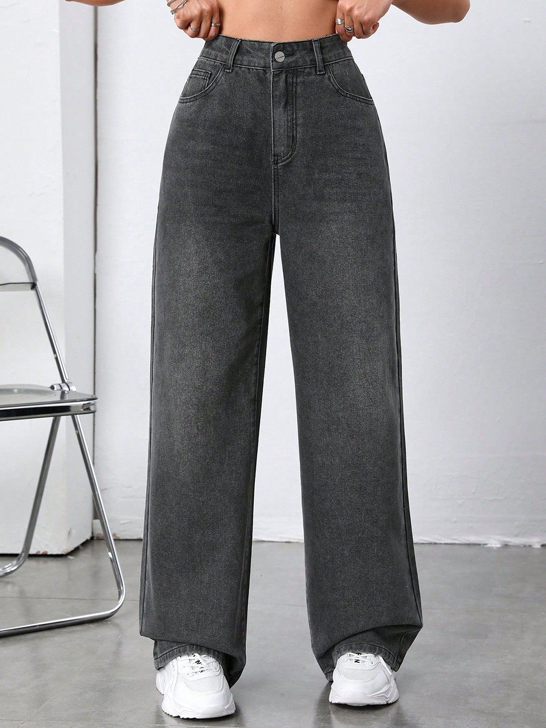 Crazeis Women Comfort Wide Legs Fit High-Rise Light Fade Acid Wash Stretchable Jeans