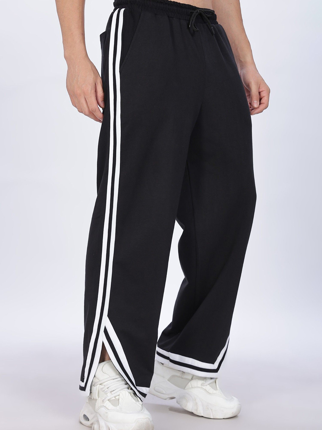 Eszett Men Cotton Relaxed High-Rise Side Cut Jogger Trousers