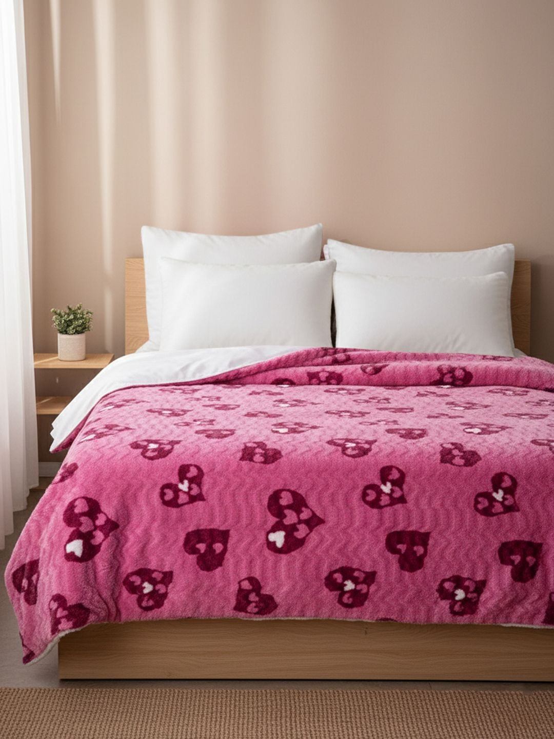 Dhrohar Pink & Red Heart Printed Fur Mild Winter 400 GSM Blanket