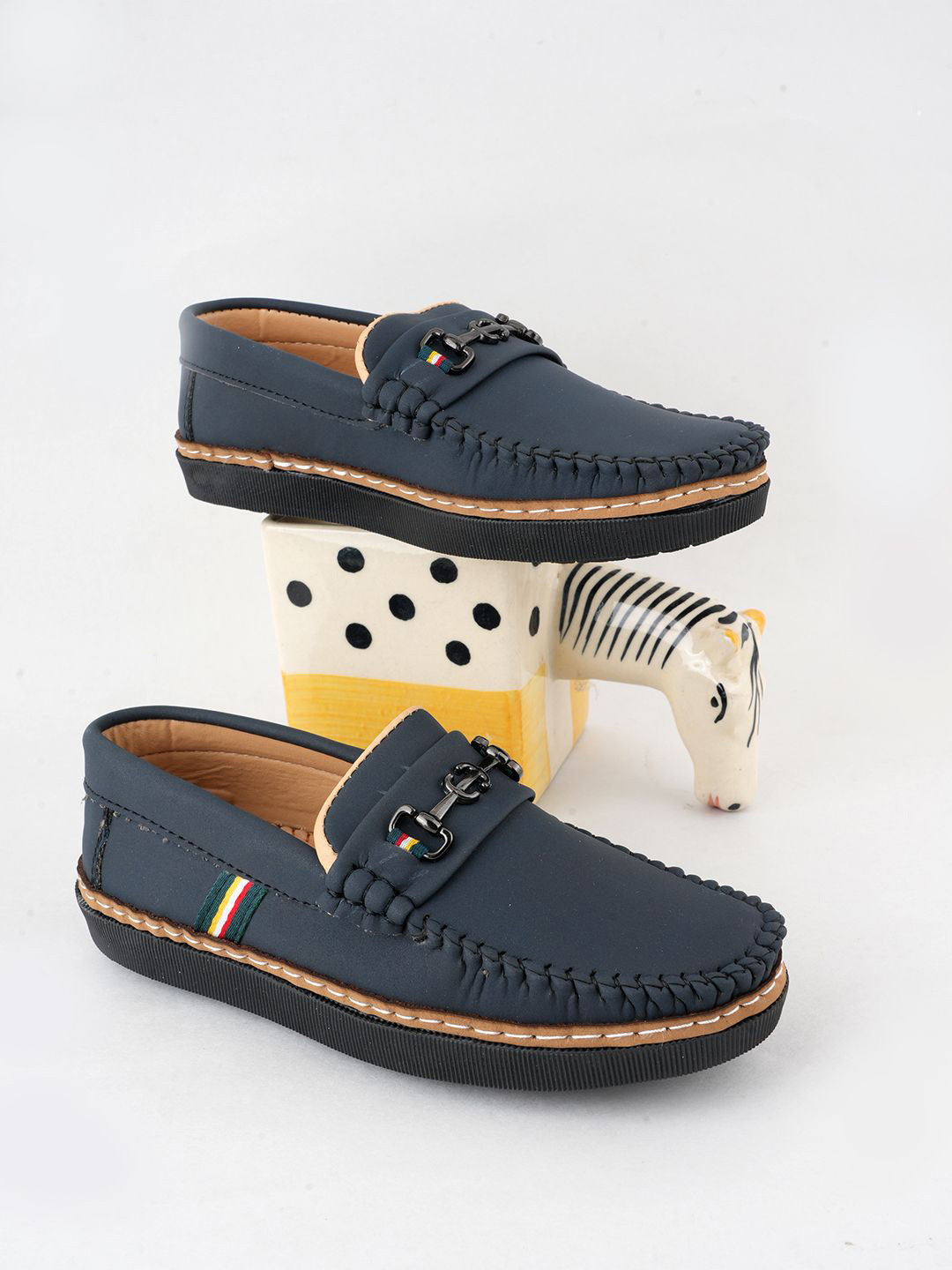 ZOOMBIE Boys Slip On Moccasin Leather Loafers Shoes With Horse-bit Detail