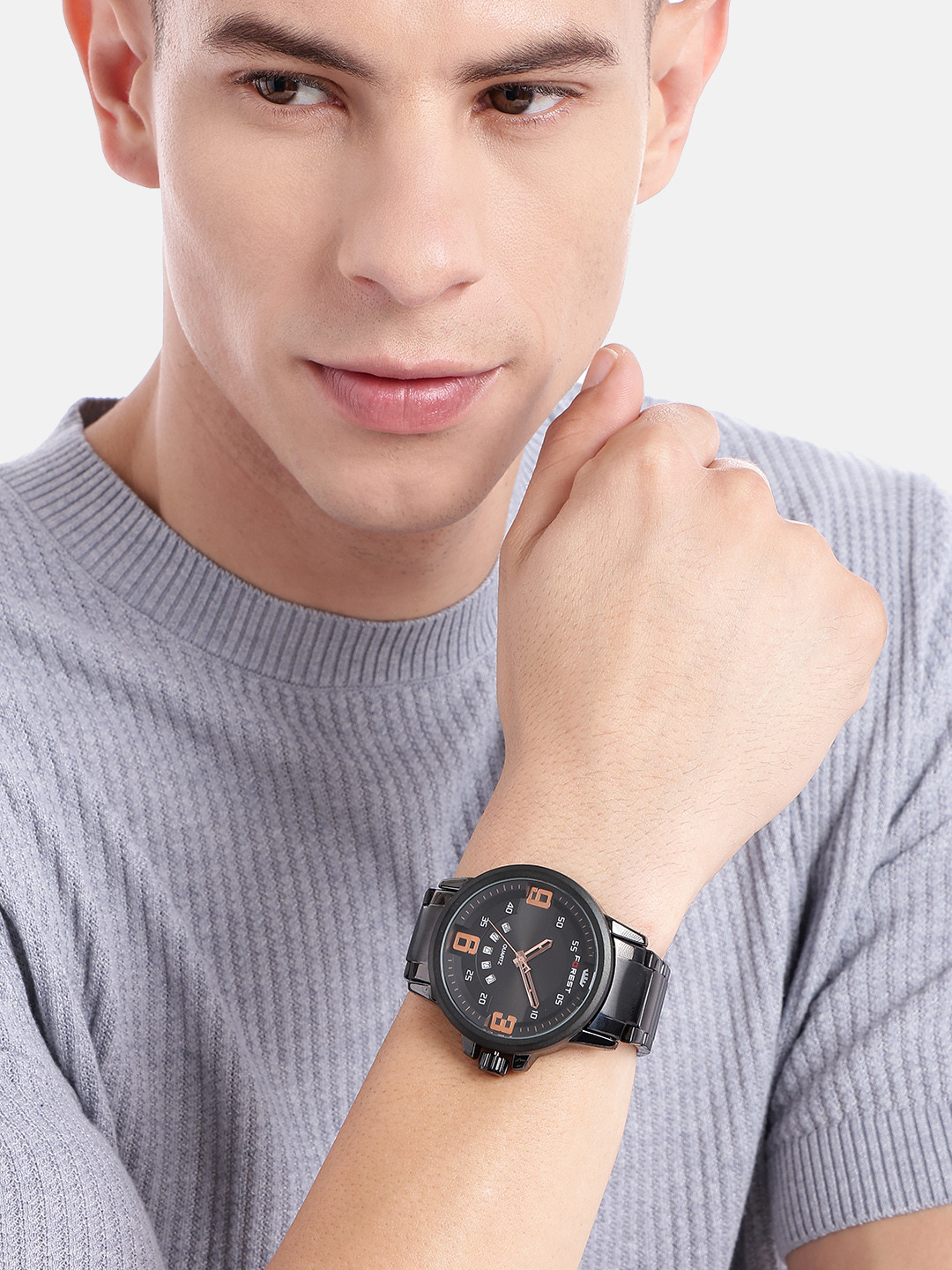 FOREST Men Bracelet Style Straps Analogue Watch FRT-904-BK-BK