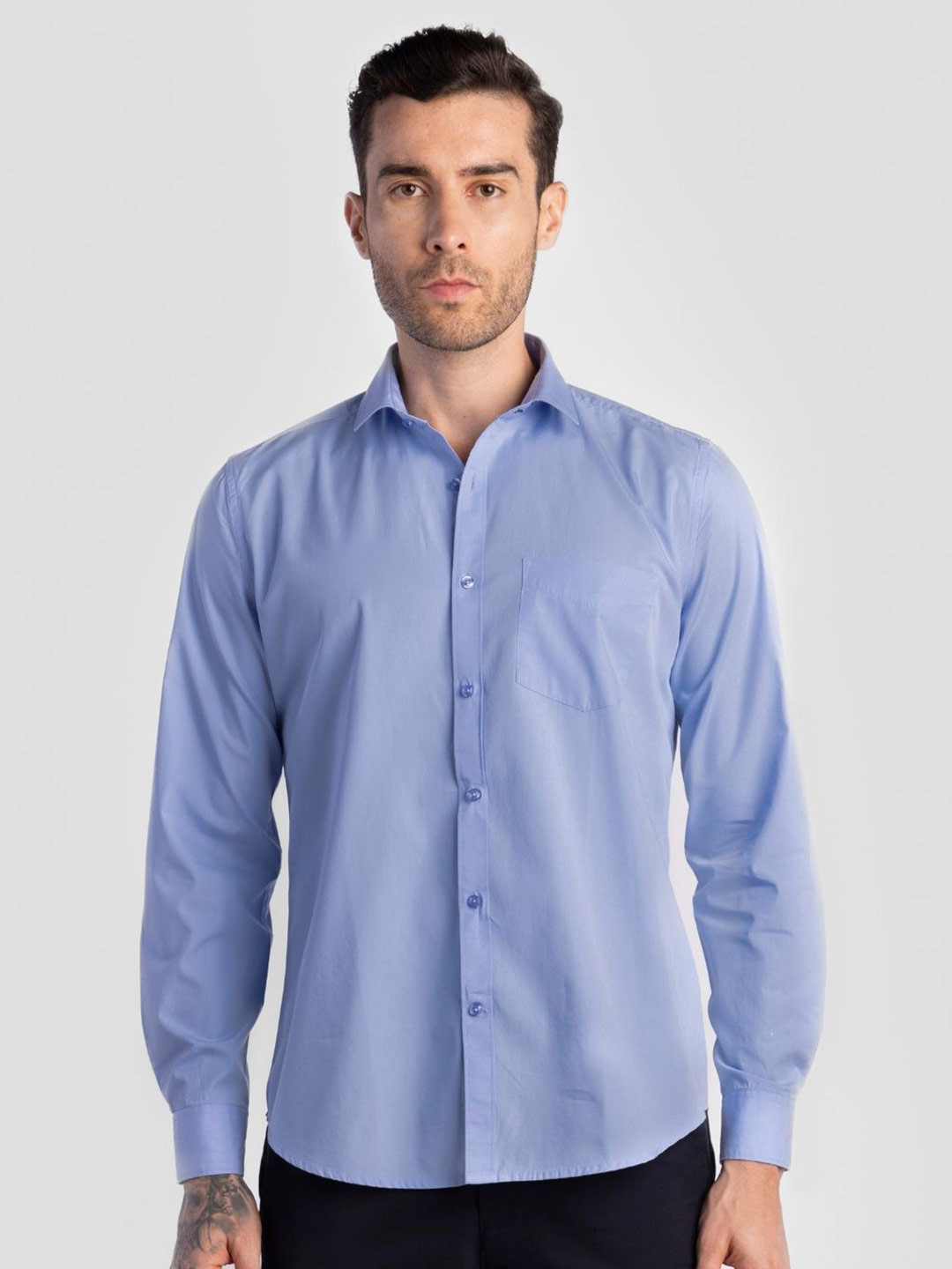 Reid & Taylor Men Comfort Fit Solid Spread Collar Pure Cotton Casual Shirt