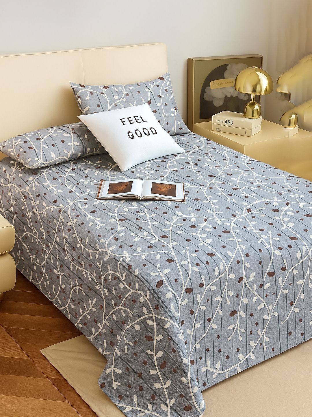 WEAVE AND DECOR Grey Leaf Pure Cotton Feel 300 TC Queen Fine Bedsheet Set-2.28 m x 2.28 m