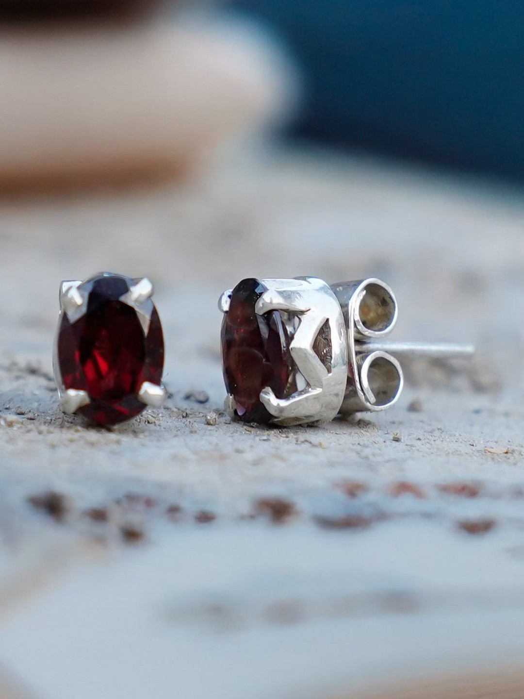 FUSIONARI Sterling Silver Blue Garnet Studded & Pearls Beaded Studs