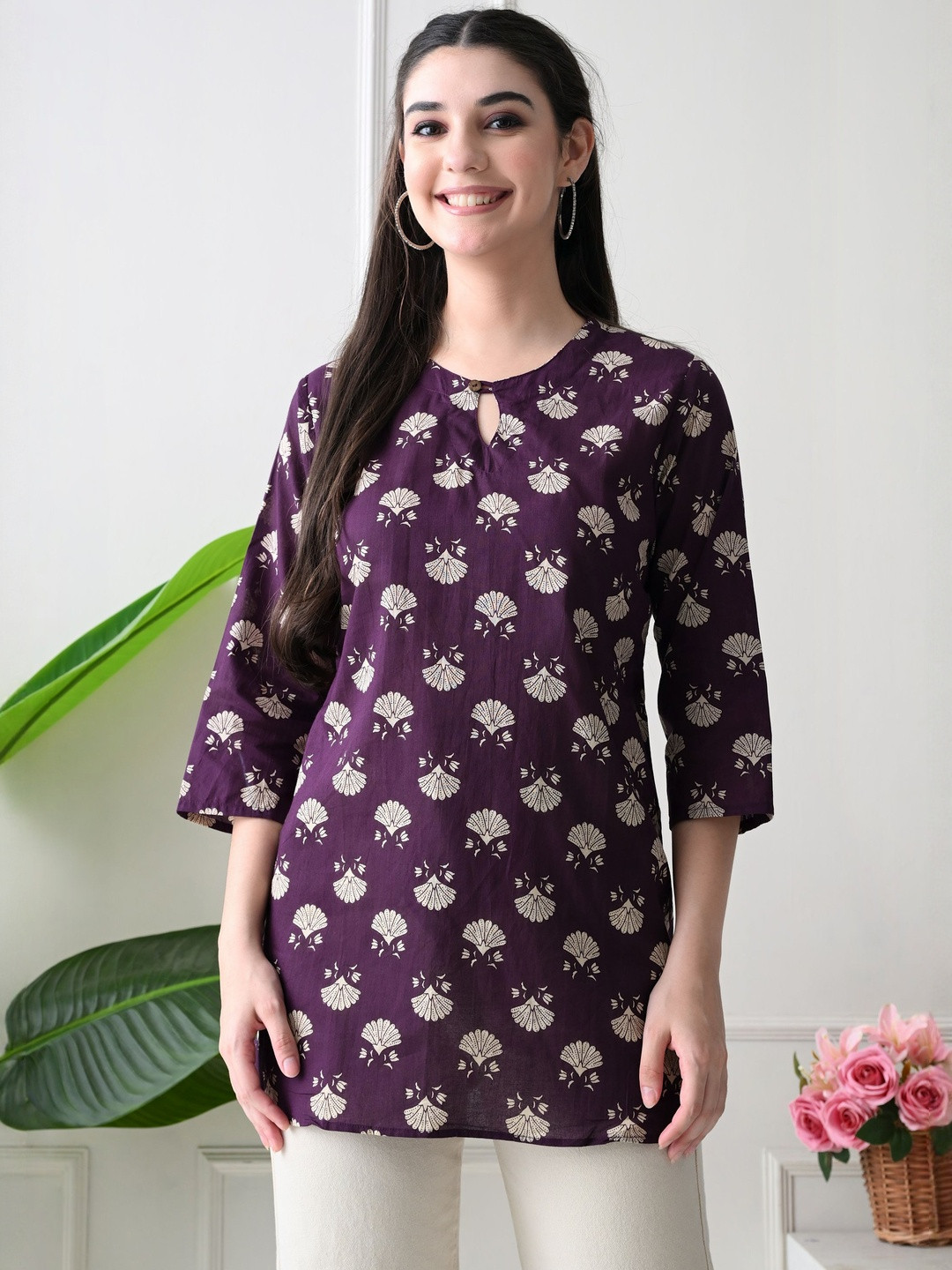 Rimika Women Floral Printed Keyhole Neck Cotton Kurti