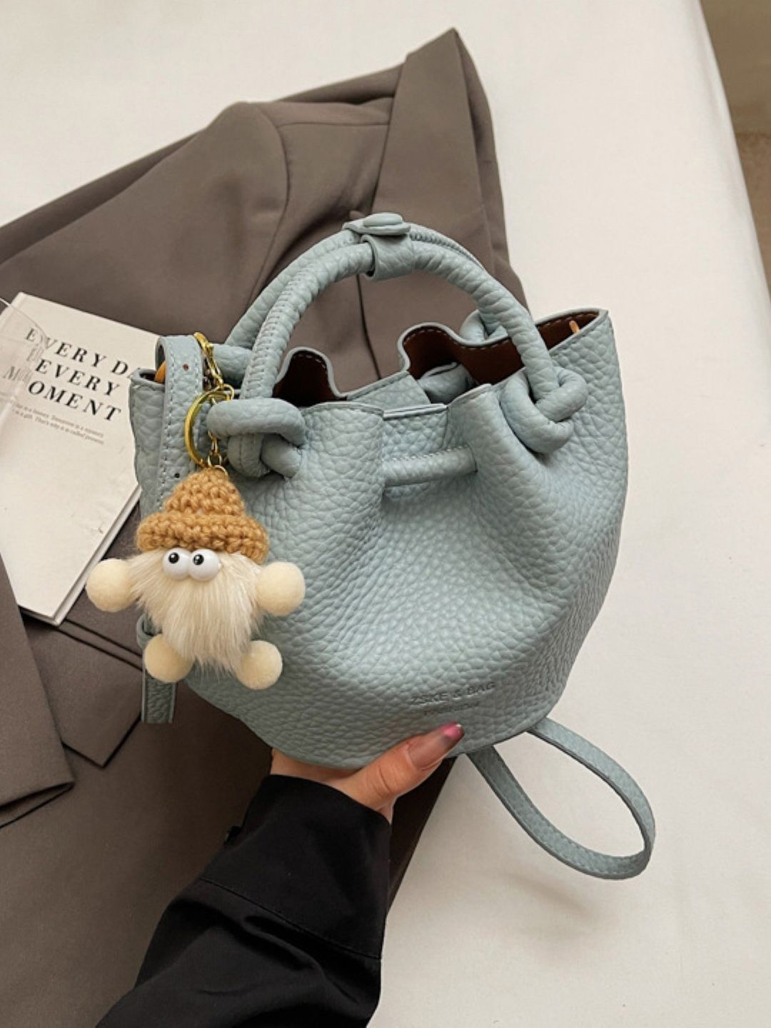 KPOP Women Blue Solid Polyester Small Casual Handheld Bag