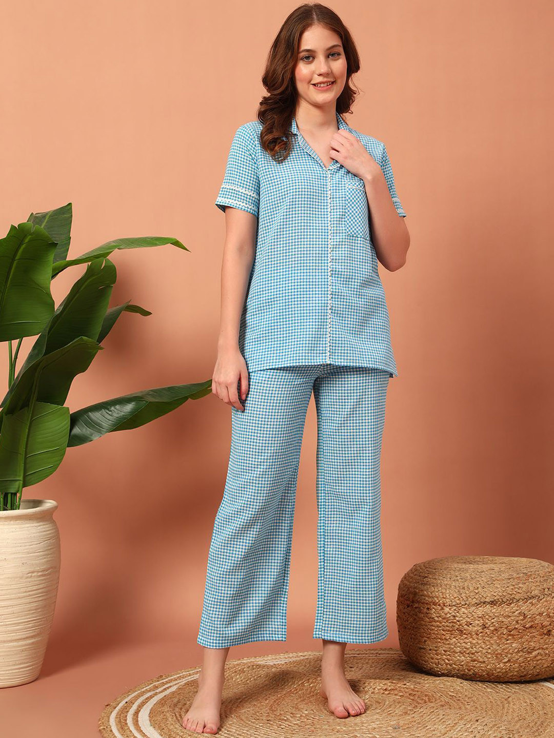 Ameerah Checked Lapel Collar Short Sleeves Night suit