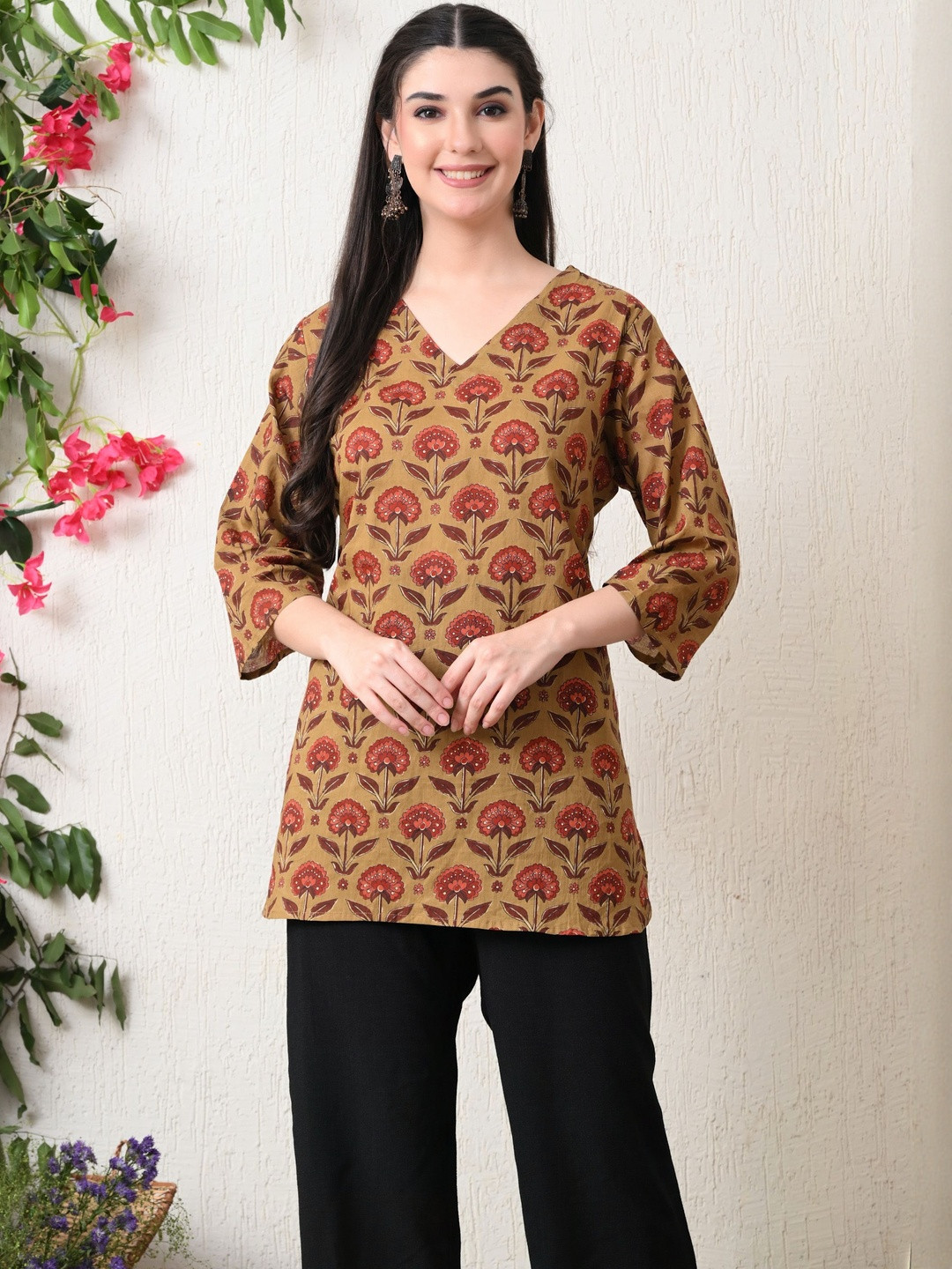 Rimika Women Floral Printed V-Neck Ethnic Pure Cotton Kurti