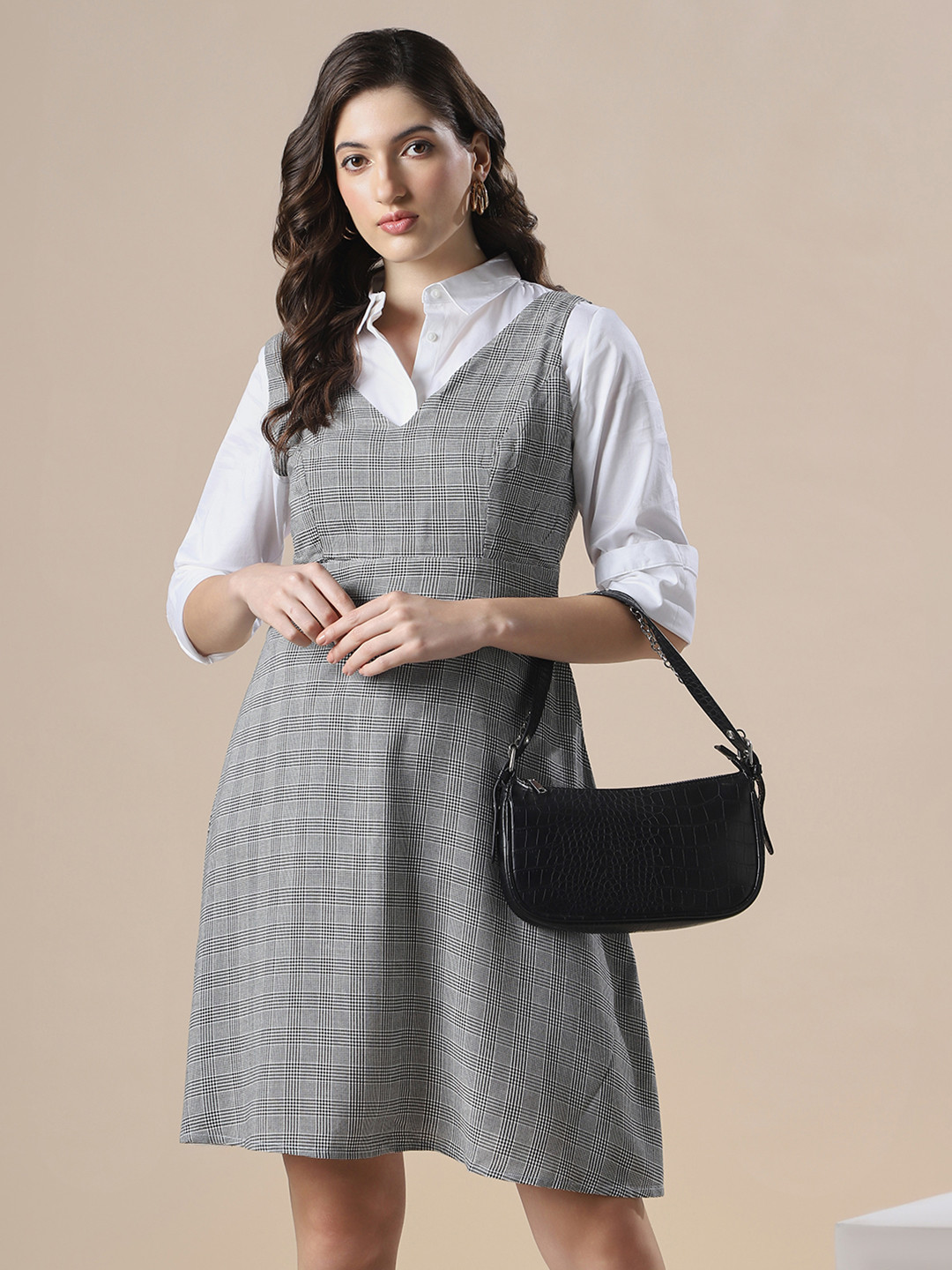 Globus Women Black Checkered V-Neck Sleeveless Fit & Flare Mini Dress