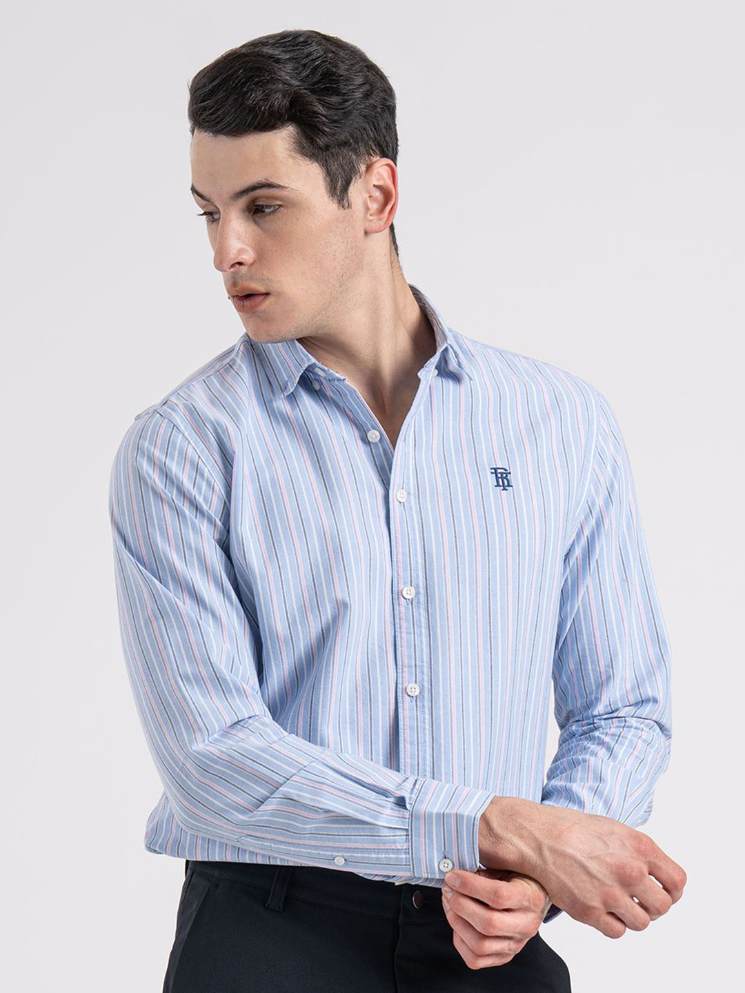 Red Tape Vertical Striped Button-Down Collar Relaxed Fit Pure Cotton Casual Shirt