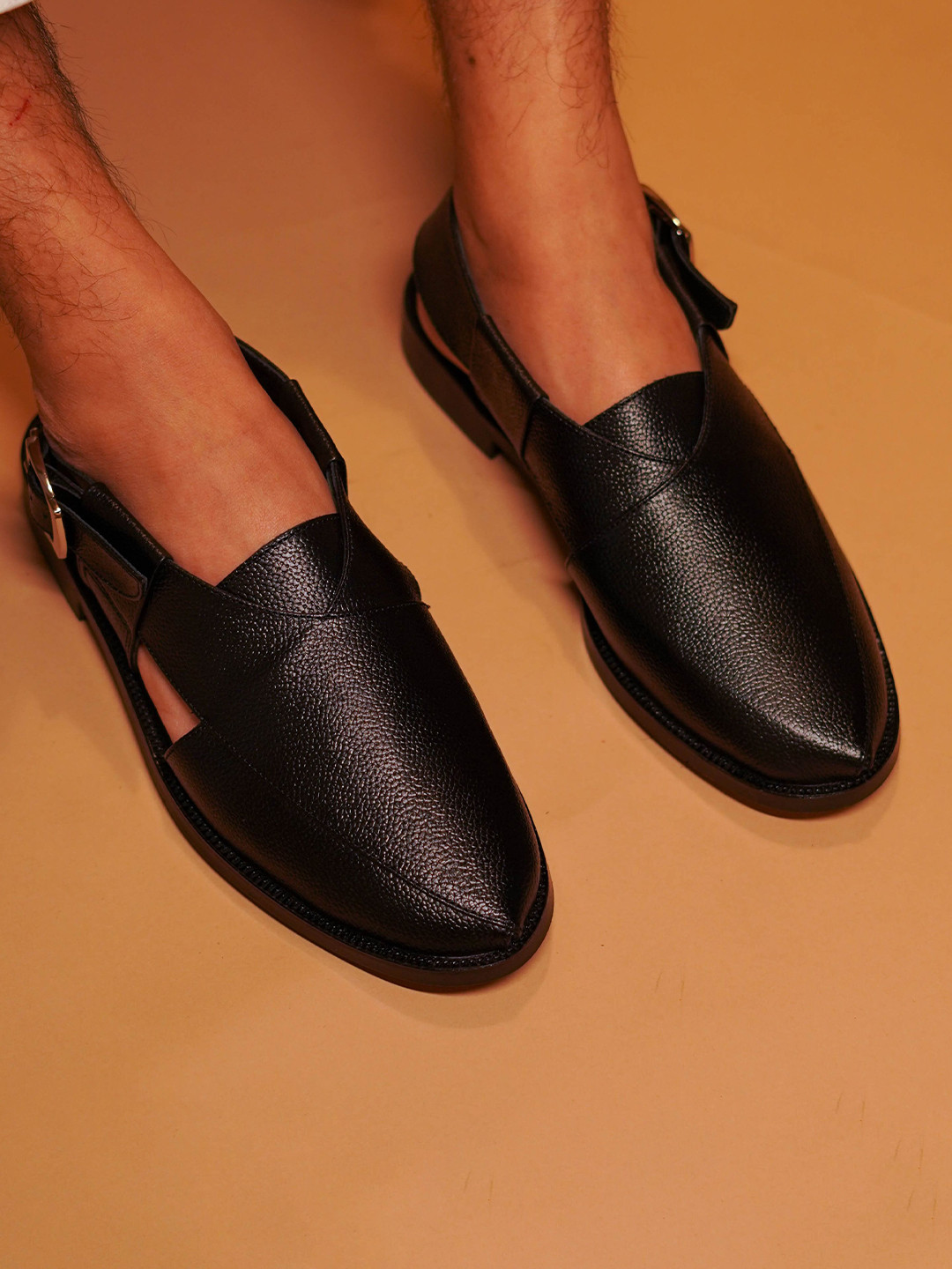 dmodot Pesha Noir Men Lightweight Textured Leather Espadrilles