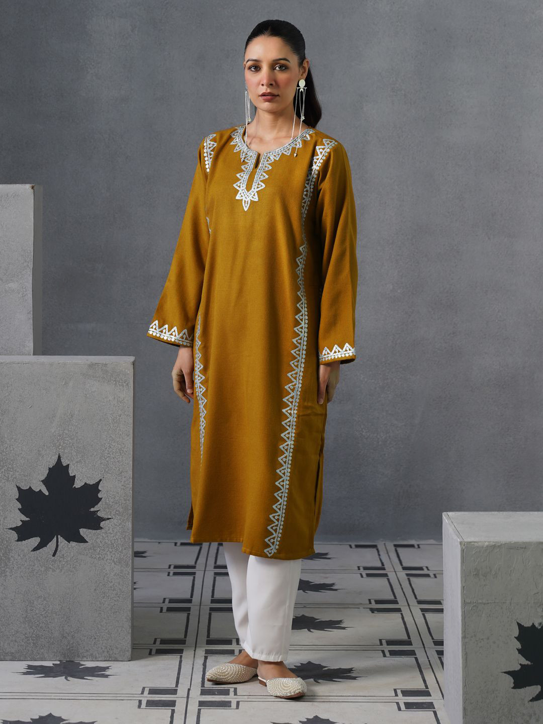 Kashmir Box Yellow Geometric Embroidered Panelled Long Sleeves Zari Work Woollen Round Neck Kurta