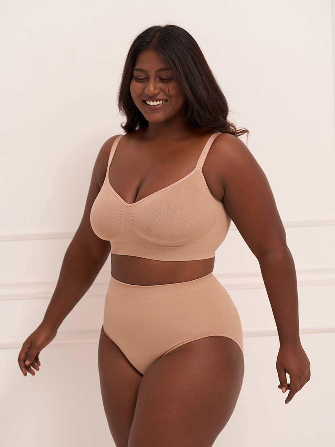 Underneat Women Non Padded Adjustable Straps Wireless Shaping Bra