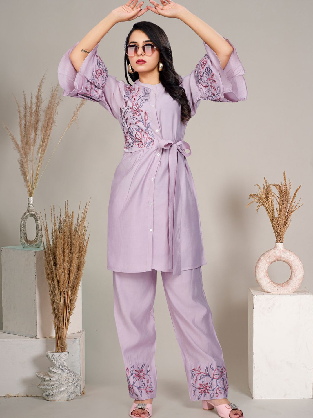 Kaftanize Embroidered Thread Work Flounce Sleeve Tunic Set With Belt