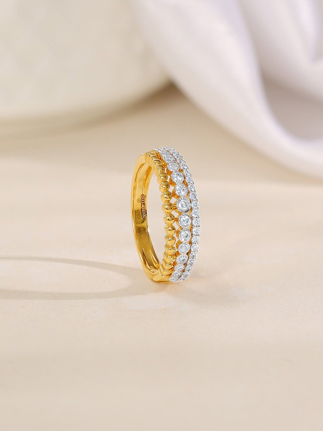 GIVA Women Gold Forever Glint Diamond Ring 3.55g-3.47 gms