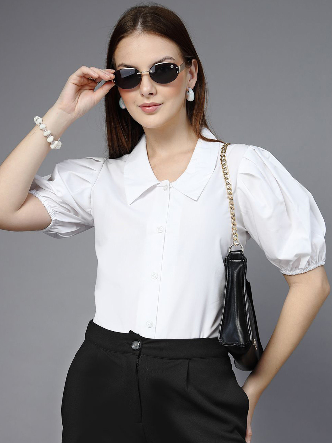 Style Quotient Women Modern Fit Solid Spread Collar Casual Shirt