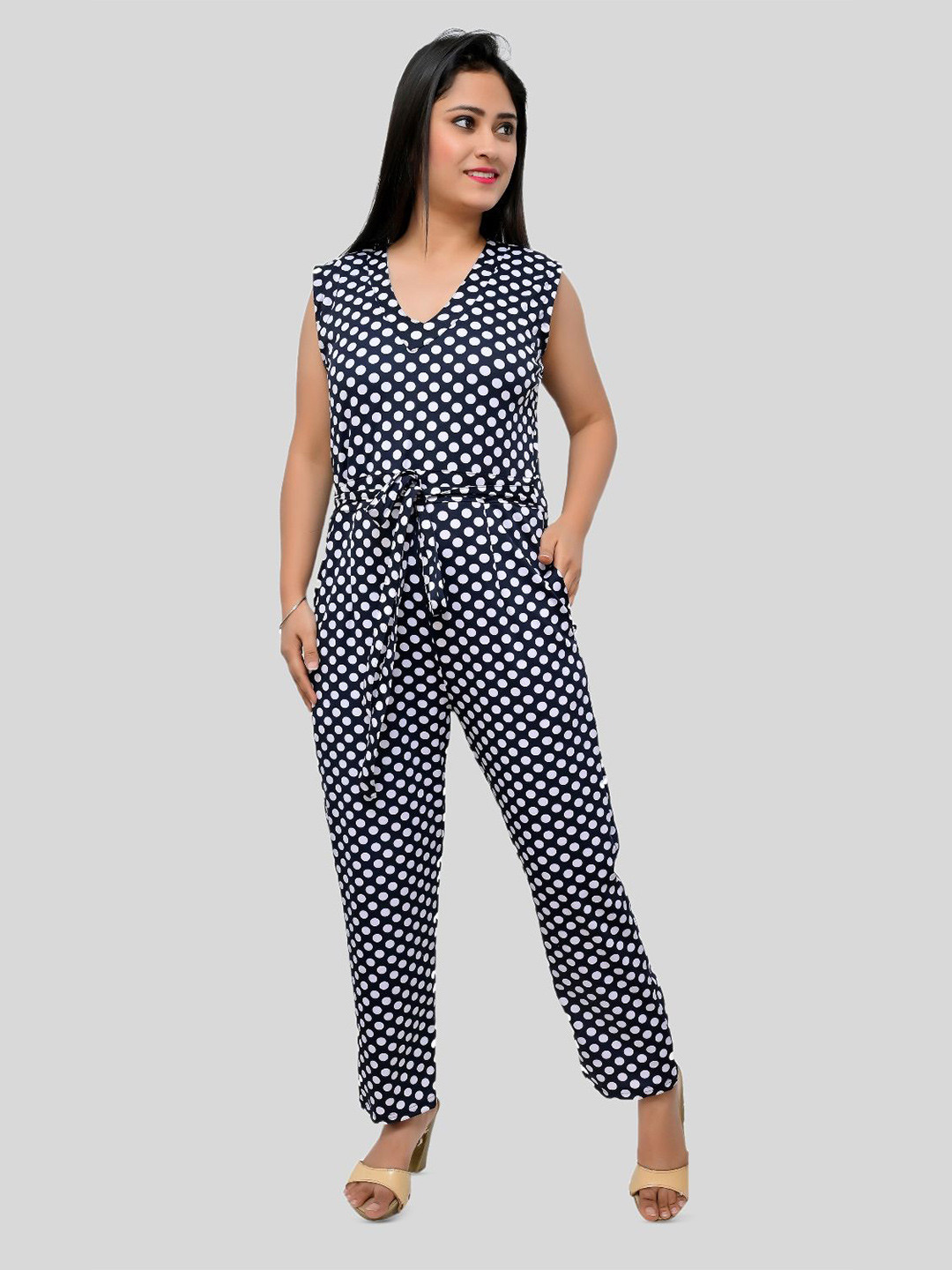 FNOCKS Women Polka Dot Printed V-Neck Basic Jumpsuit