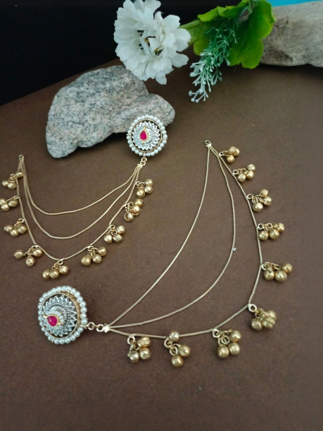 Sanjog Gold-Plated Kundan & Ghungaroo Bedaed Kashmiri Studs With Ear Chain