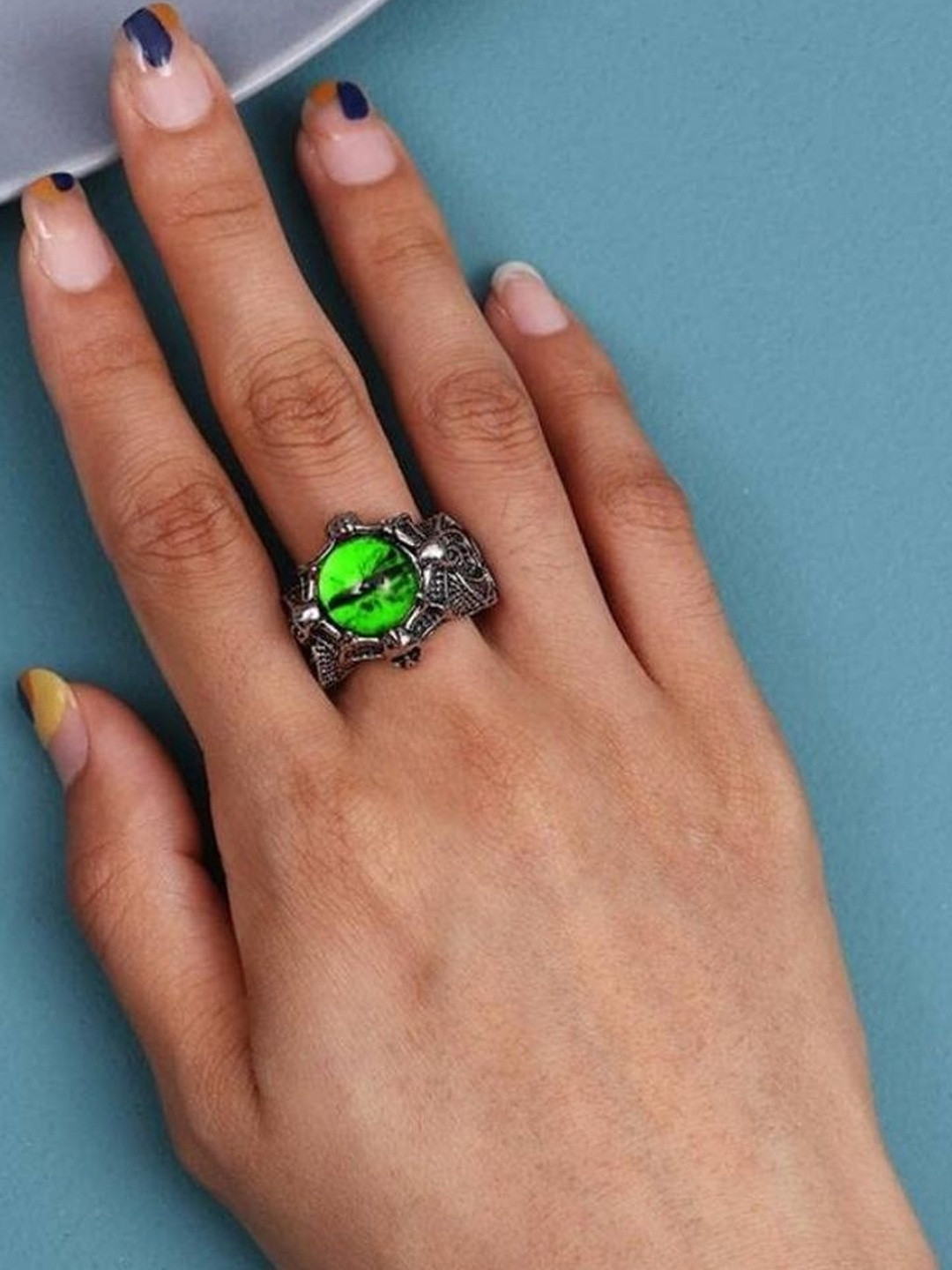 Teeragaj Silver-Toned Gree Eye Adjustable Finger Ring