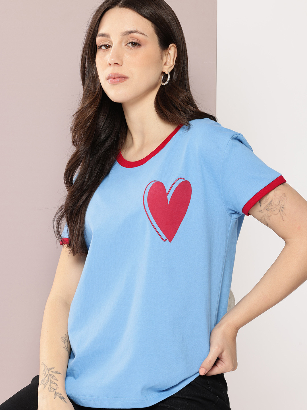 DILLINGER Womens Boxy Regular Embroidery Tshirt