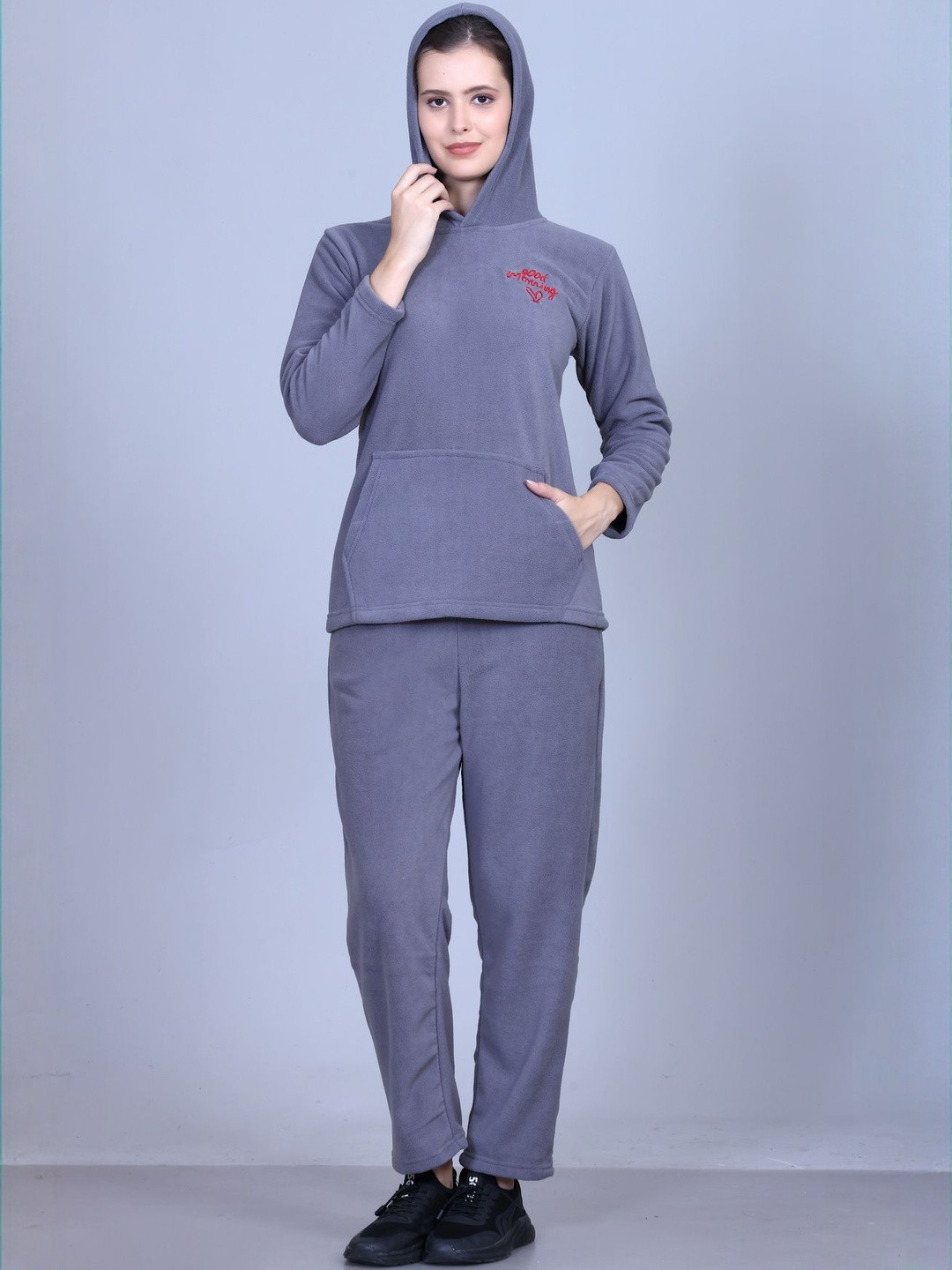 TRUDO Women Solid Heavy Winter Hooded Night suit