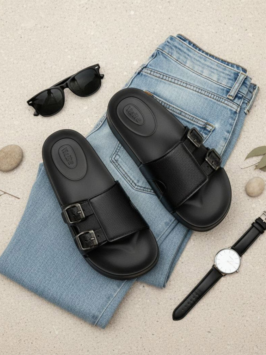 VINTEX Women Black Solid Synthetic With Rubber Sole Slipon Flipfiop