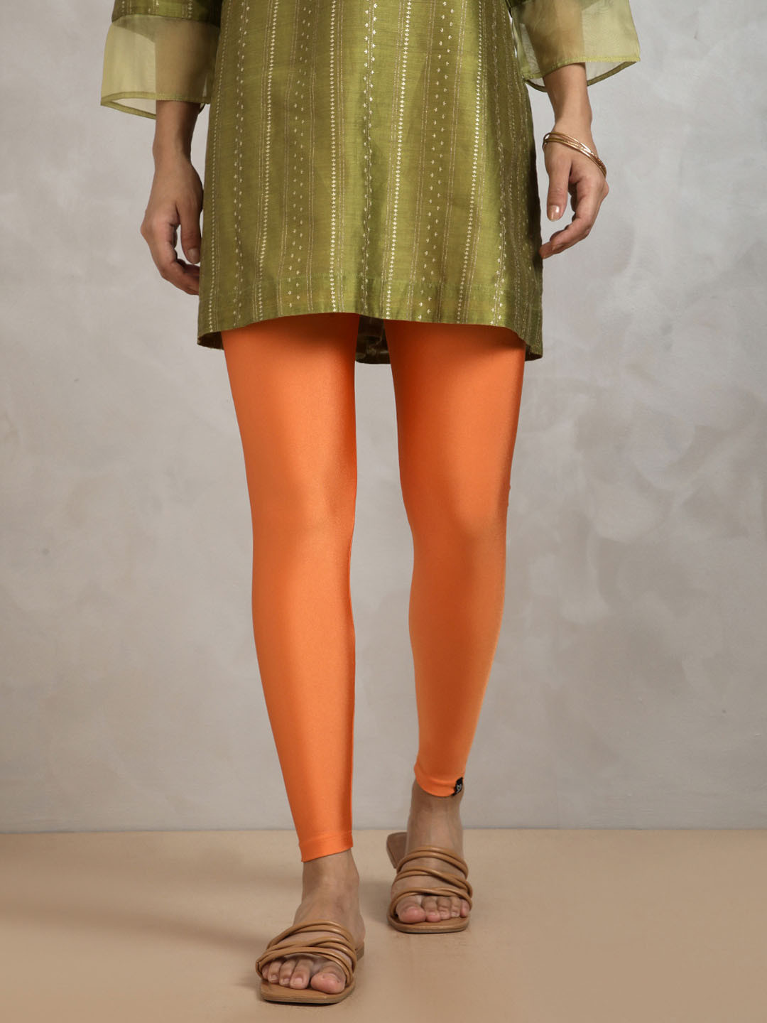 TWIN BIRDS Ankle-length Shimmer Legging