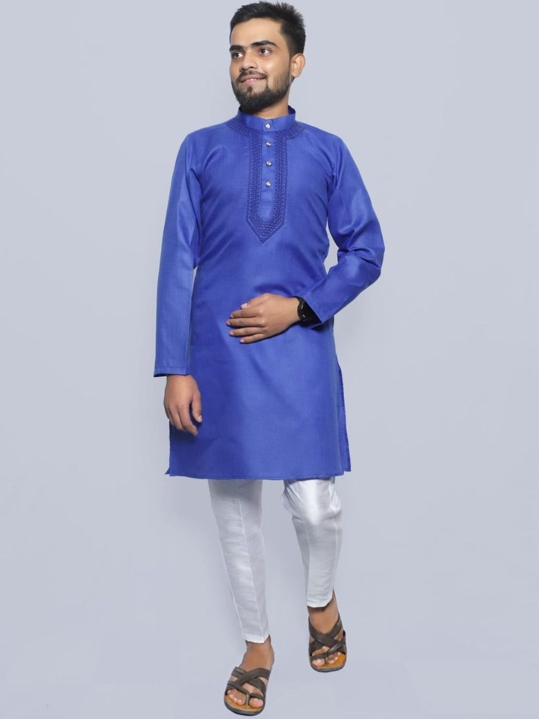 SIHORASUN Men Ethnic Motifs Embroidered Regular Thread Work Kurta with Churidar