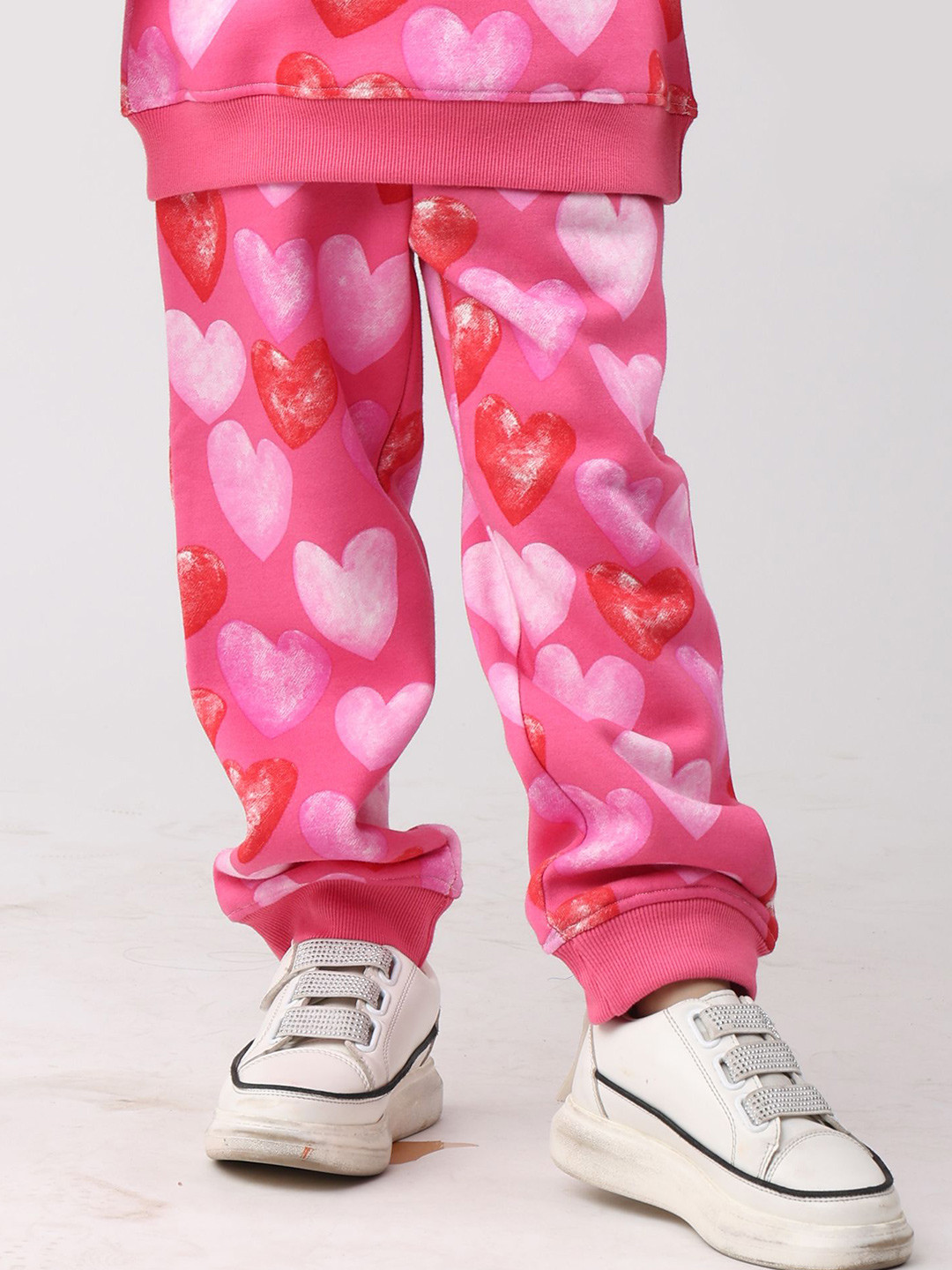Anthrilo Girls Pink Hearts Printed Mid-Rise Elasticated Slip On Fleece Jogger