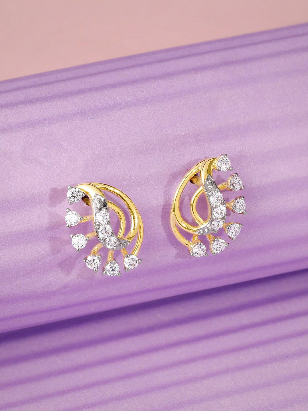 GIVA Women 18KT Gold Seraphina Lab Grown Diamond Studs-2.404 gms