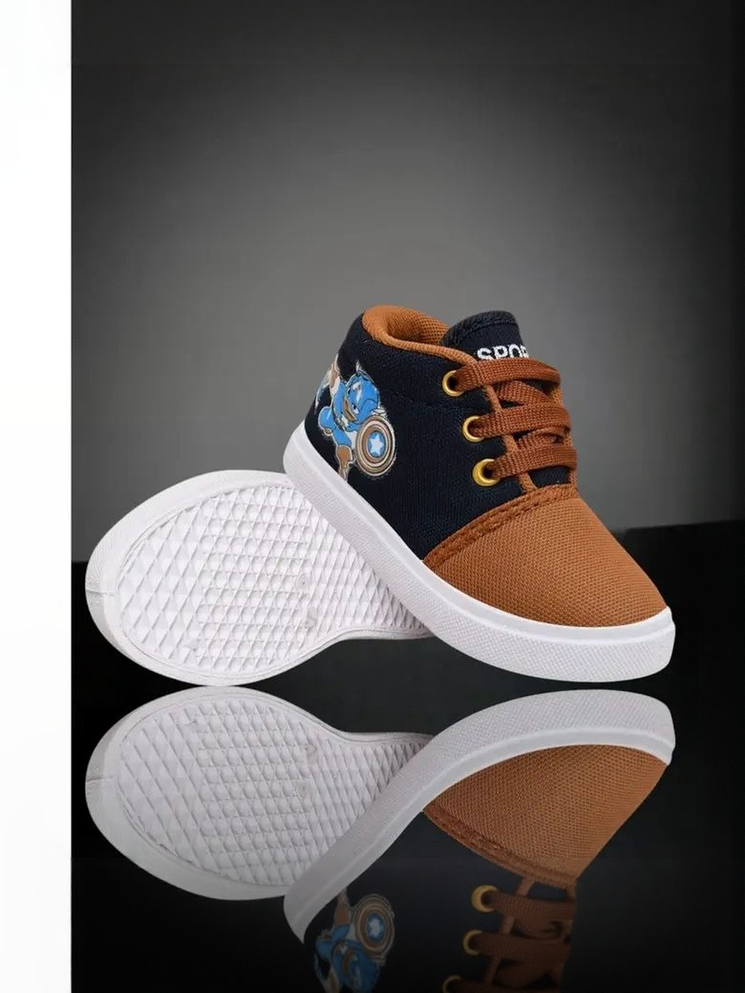 Trendmode Kids Mesh Captain America Printed Running Non-Marking Shoes