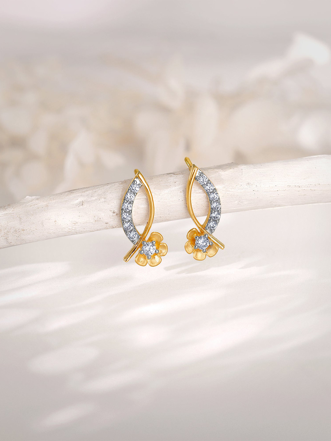 GIVA Women 18 Kt Gold Funky Florals Diamond Earrings-3.336 gms