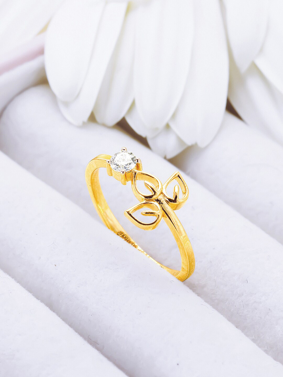 GIVA BIS Hallmark 14k Yellow Gold Diamond Ring-1.6 gms