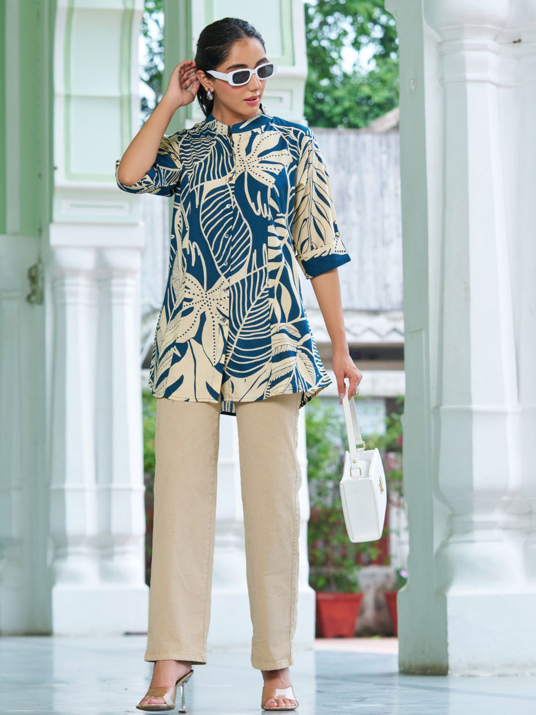 Kaftanize Women Abstract Bold Cream Color Leaf Printed Tunic