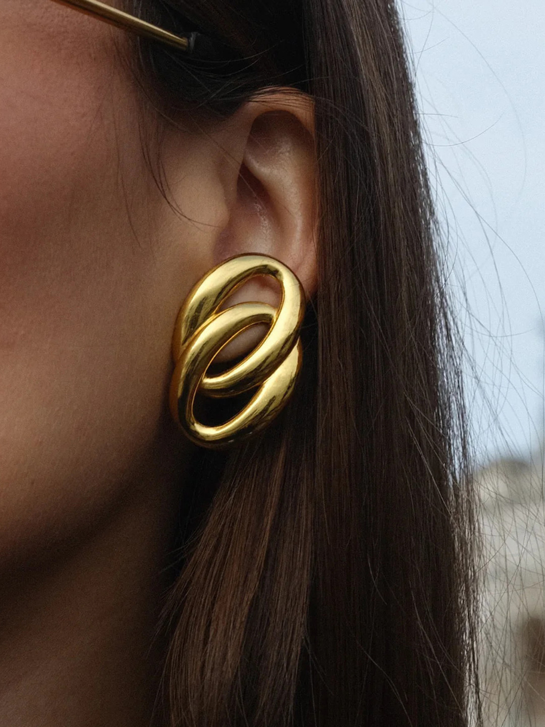 ShopSiiri Oval Loop Studs 18k Gold Plated Anti Tarnish