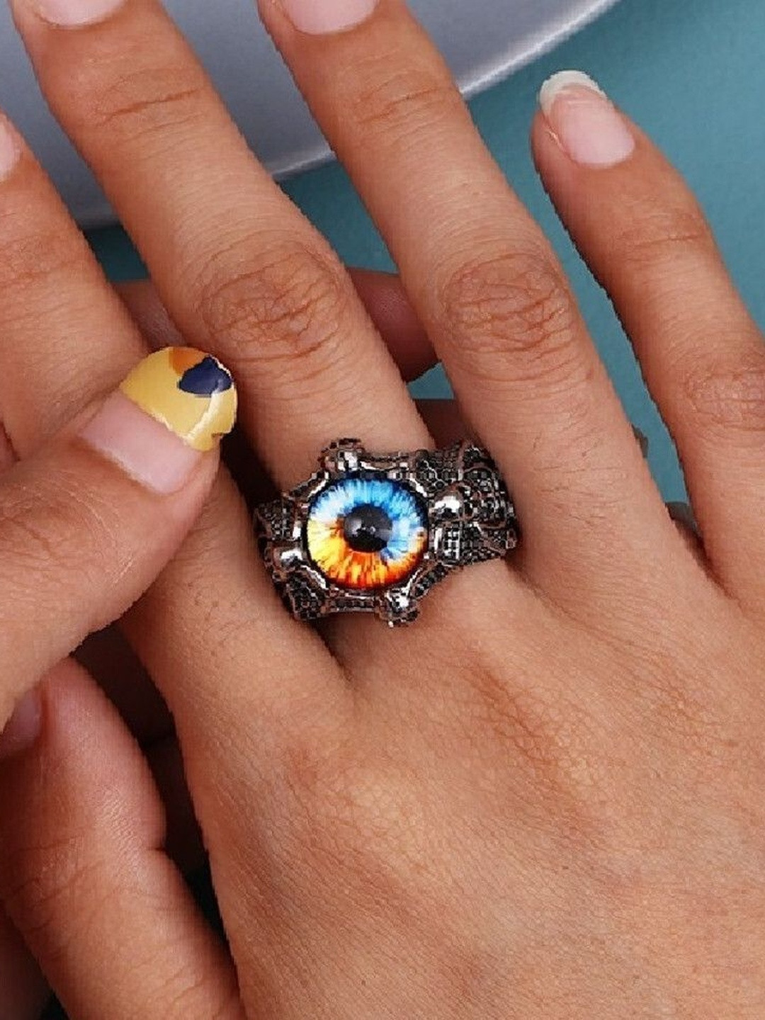 Teeragaj Eye Shaped Adjustable Finger Ring