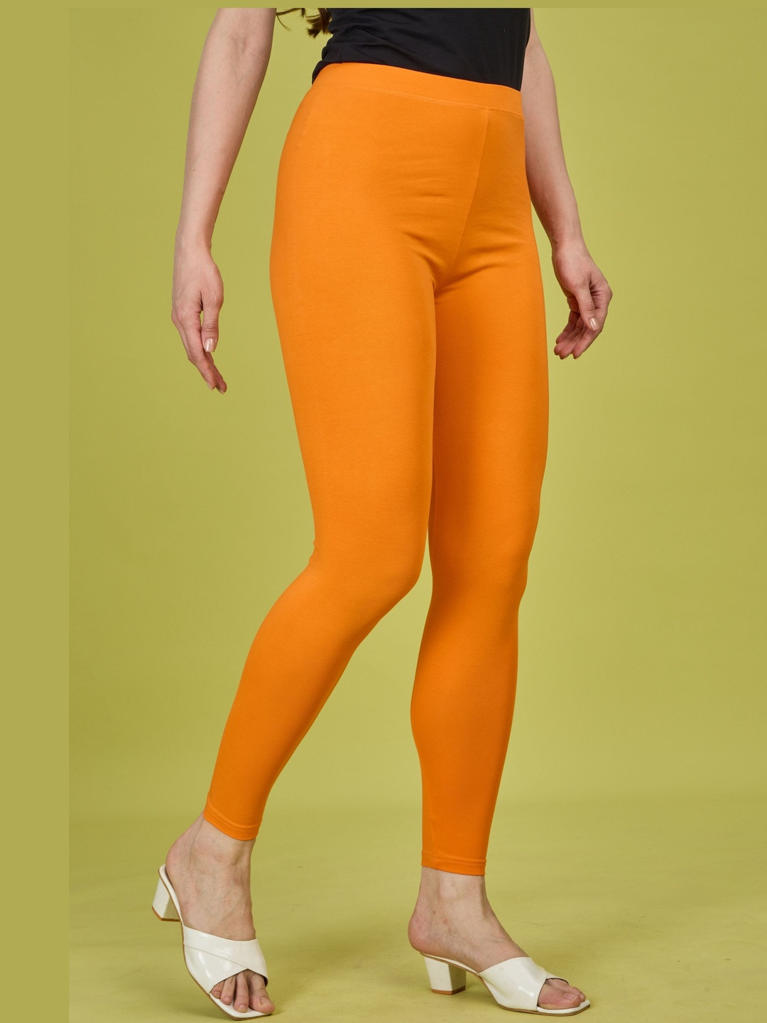 URBAN TRENDING Women Skinny Fit Mid-Rise Ankle Length Leggings