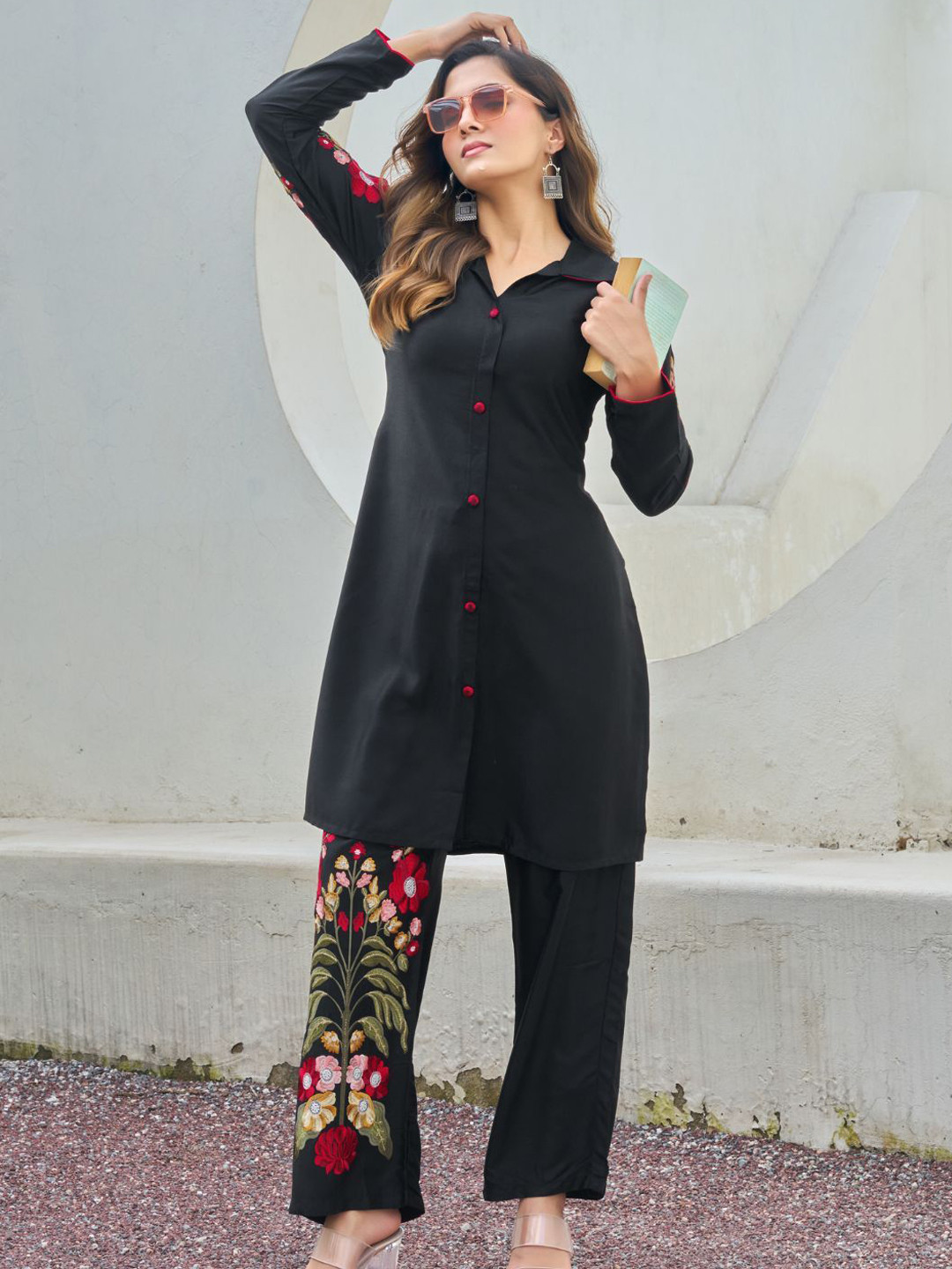 Kaftanize Embroidery Shirt Collar Tunic With Trousers Co-Ords Set