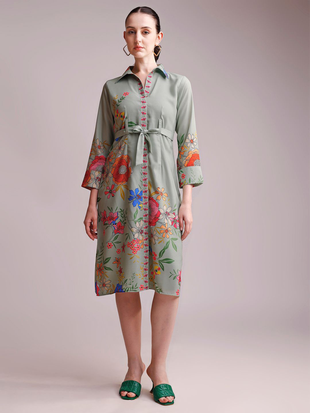 RAGHVENDRA TEXTILES Women Floral Printed Shirt Collar Belted Detail Shift Dress