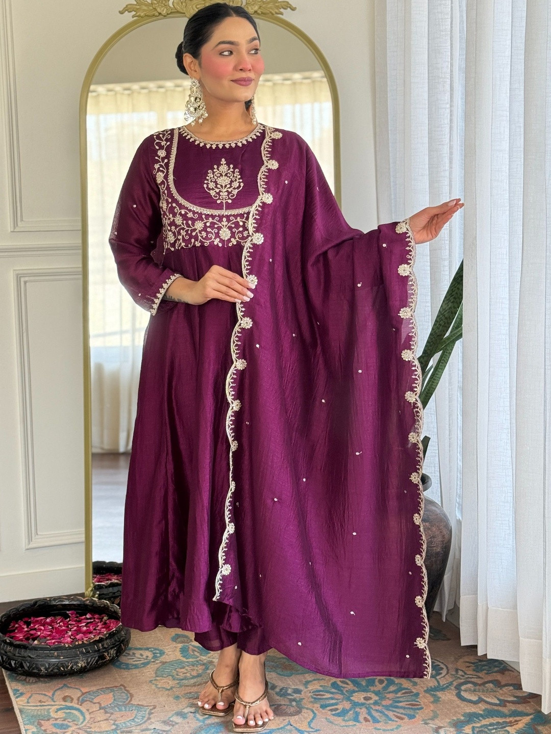 BE IN TEXO FAB Embroidered Thread Work A-Line Kurta With Trousers & Dupatta