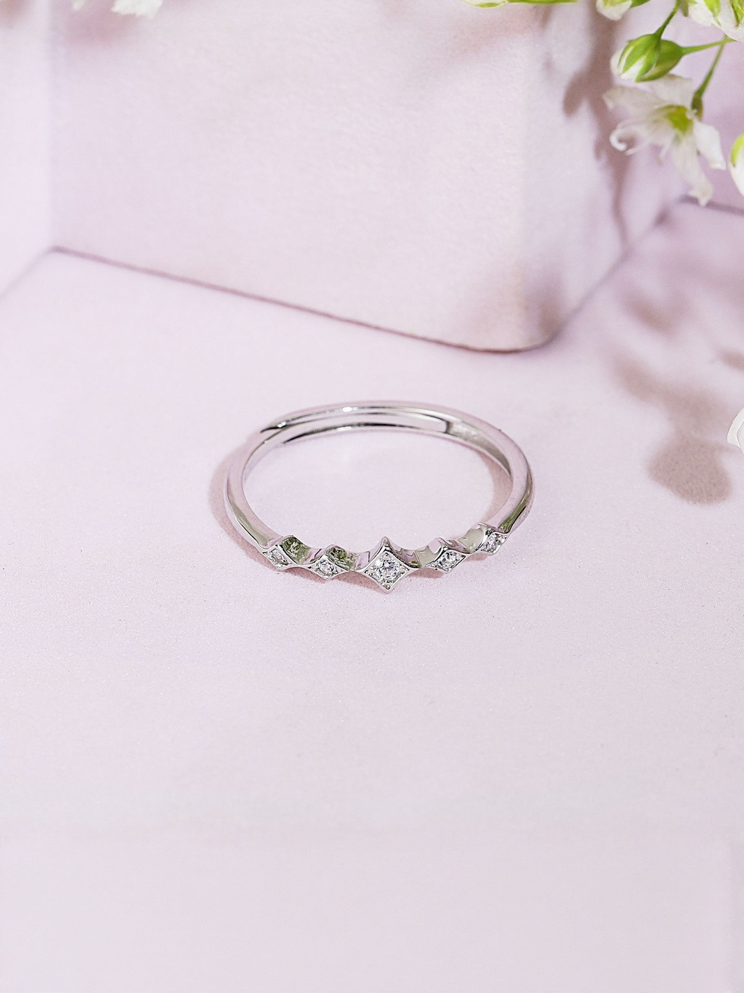 Eri Zirconia-Studded Five Star Adjustable Finger Ring