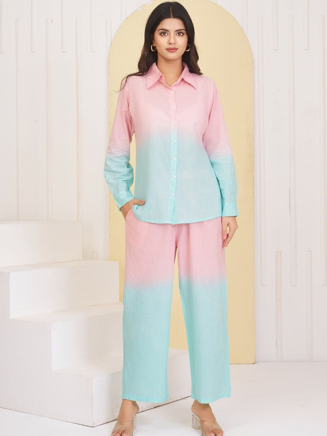 Kaftanize Women Blue & Pink Dyed Camerick Cotton Co-Ords