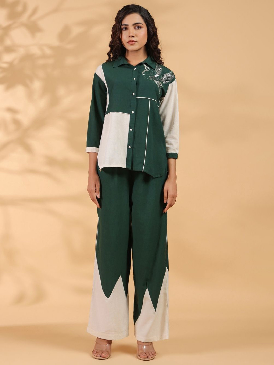 Kaftanize Women Green Bird Motif Embroidered Co-Ords